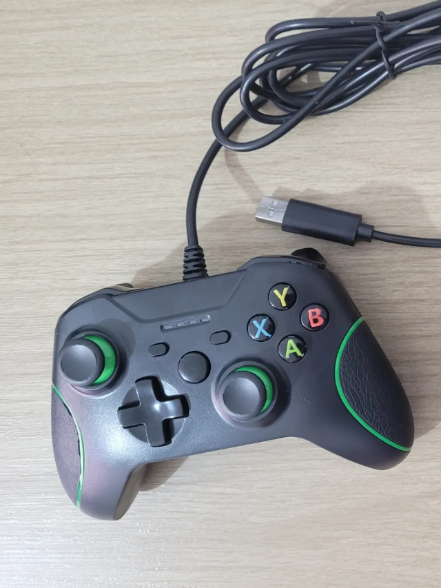 Não compre este controle de Xbox na Black Friday!